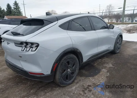 2023 Ford Mustang Mach-E California Route 1 z USA, uszkodzony, nr VIN 3FMTK2SU0PMA11859